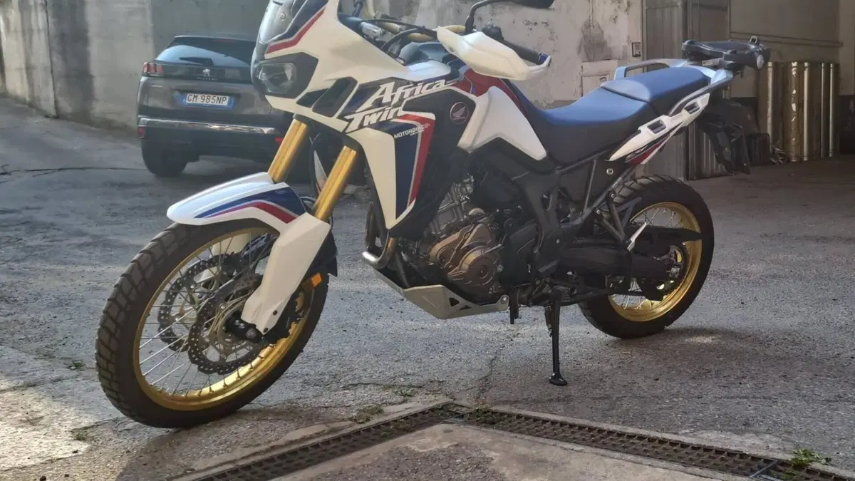 Honda Africa Twin CRF 1000L DCT ABS (2016 - 17)  (3)