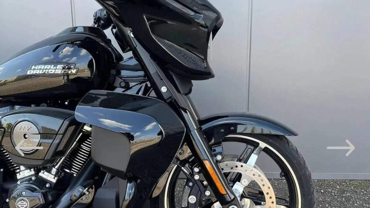 Harley-Davidson Street Glide (2024 - 26)  (4)