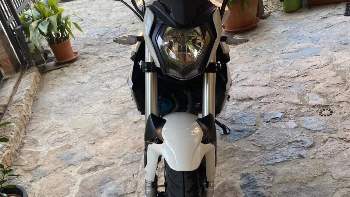 Benelli BN 125 (2018 - 20)  (2)