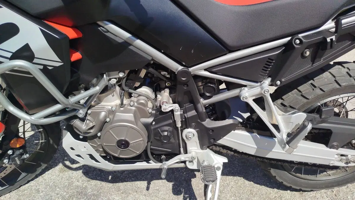 Aprilia Tuareg 660 (2022 - 24)  (2)