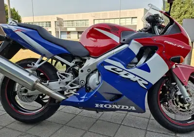 Honda CBR 600 F (2001 - 06) - Annuncio 10045271