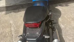 Ducati Monster 600 Dark (1998 - 01)  (2)