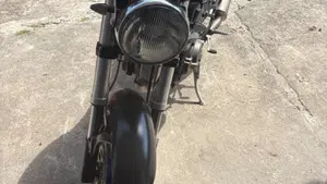 Ducati Monster 600 Dark (1998 - 01)  (5)