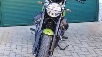 Moto Guzzi V7 Sport (2025 - 26) usata