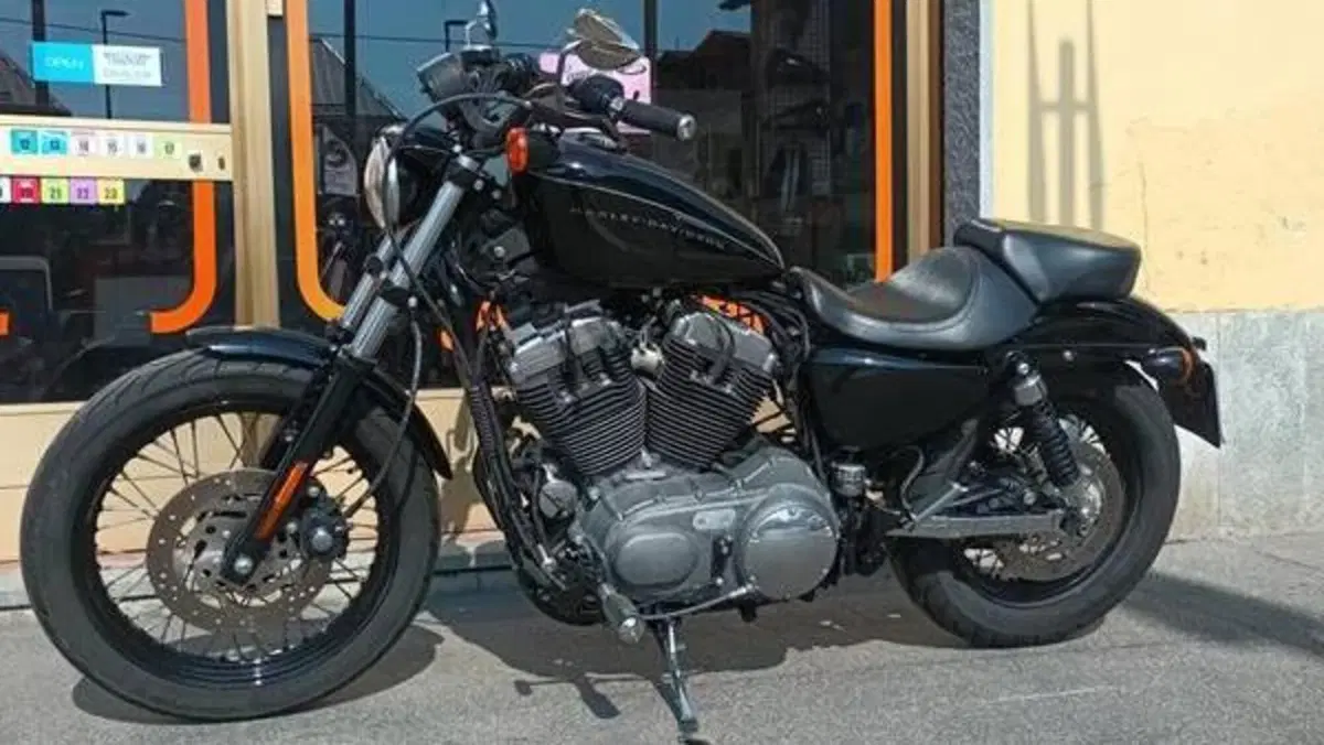 Harley-Davidson XL 1200N Nightster (2008 - 12)  (4)
