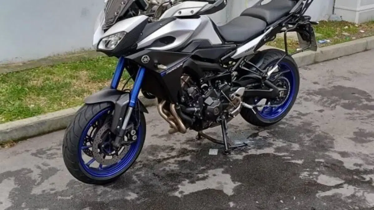 Yamaha Tracer 900 ABS (2015 - 16)  (2)