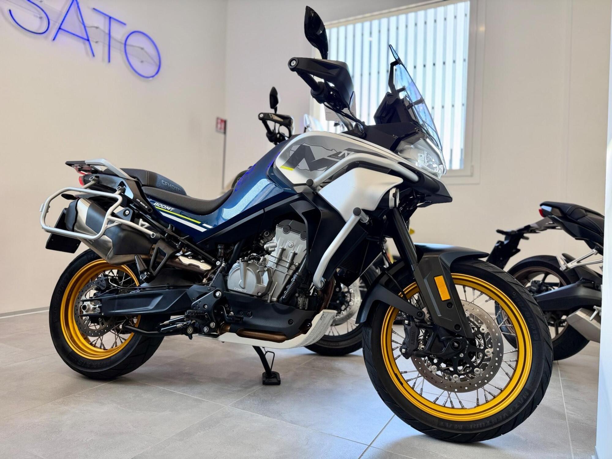 CFMOTO 800MT Touring (2022 - 26) Usata