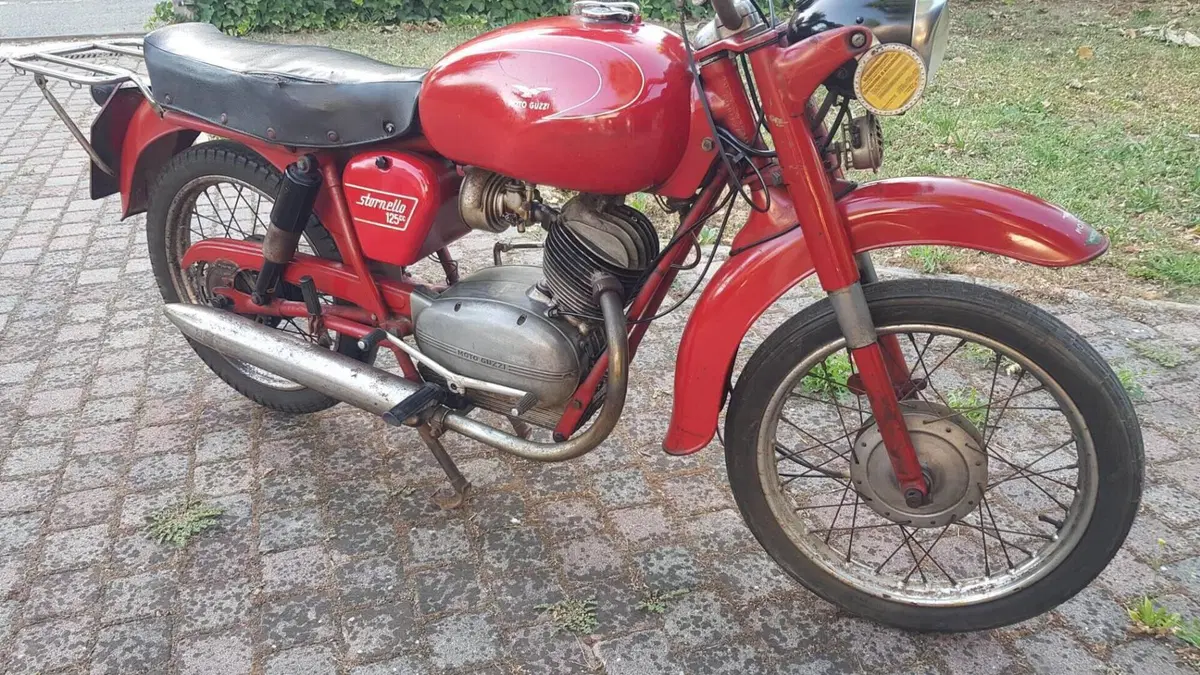 Moto Guzzi   (6)