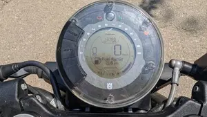 Husqvarna Vitpilen 401 (2018 - 19)  (7)