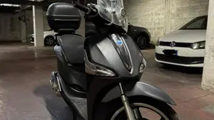 Piaggio Liberty S 50 4T (2020)  (4)