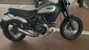Ducati Scrambler 800 Urban Enduro (2015 - 16) 