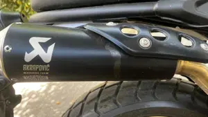 Yamaha XSR 700 XTribute (2022 - 24)  (5)