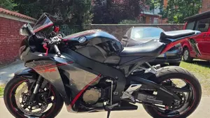 Honda CBR 1000 RR Fireblade (2008 - 11) 