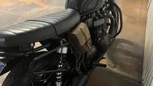 Triumph Bonneville T100 Black (2017 - 20)  (9)