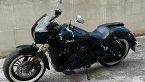 Indian Scout Sixty (2017 - 19)  (8)