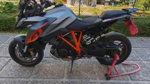 KTM 1290 Super Duke GT ABS (2016 - 18)  (3)