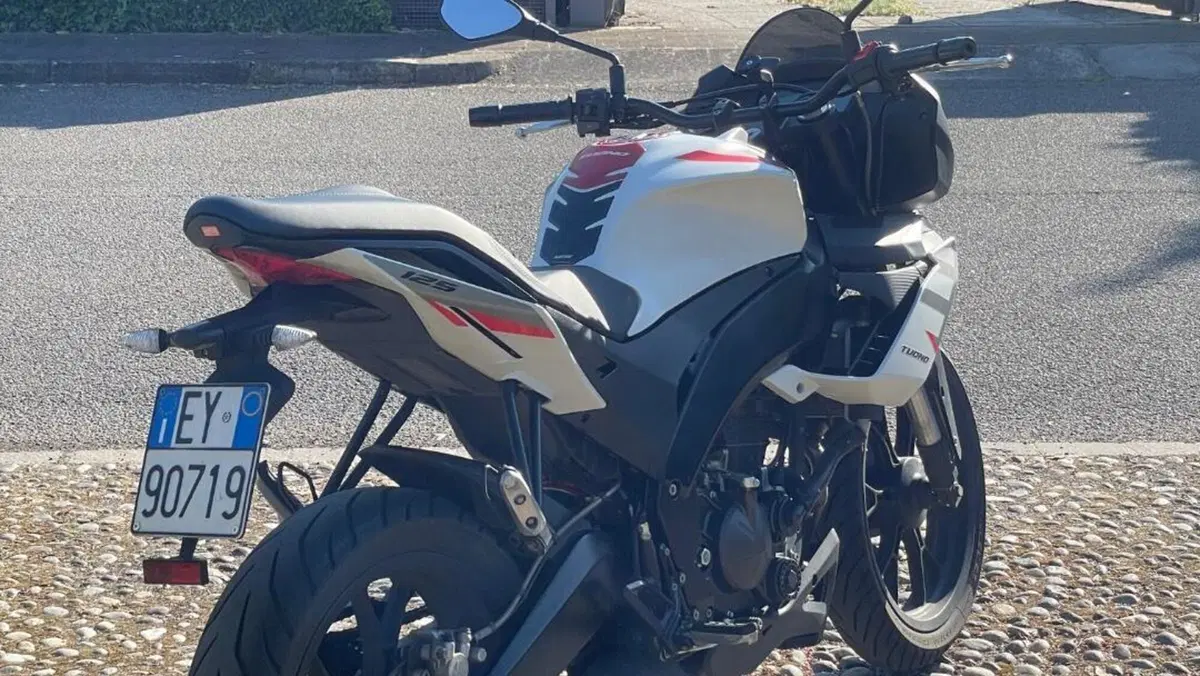 Aprilia Tuono 125 (2021 - 24)  (4)