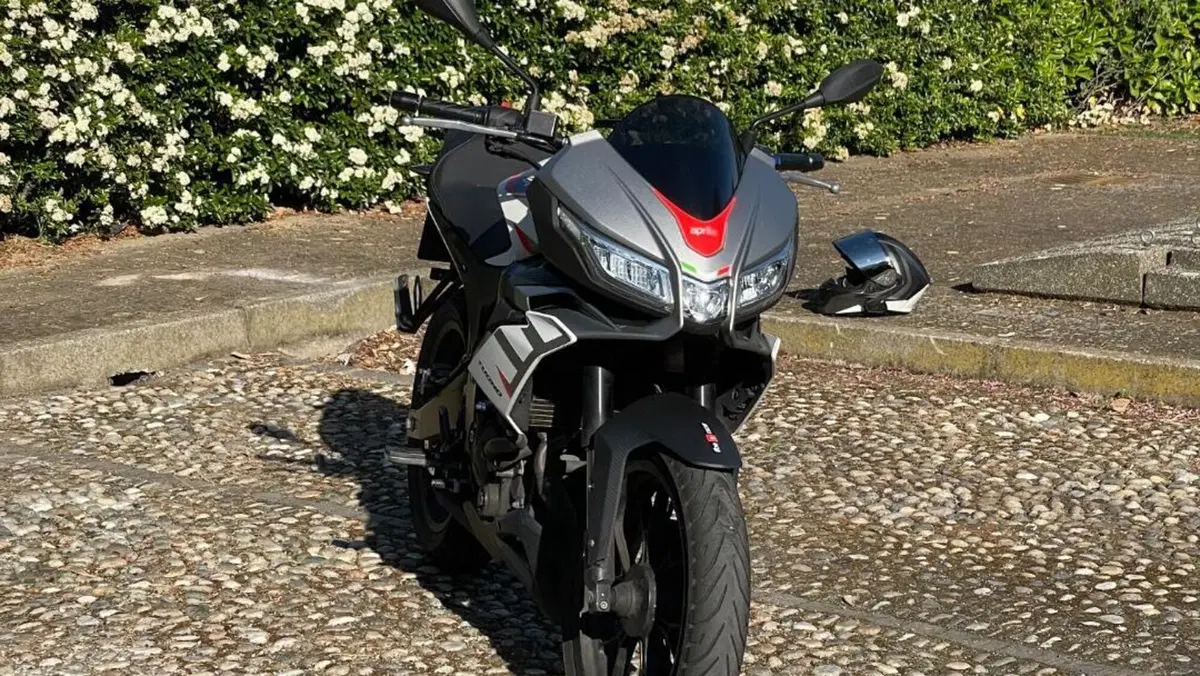 Aprilia Tuono 125 (2021 - 24)  (6)