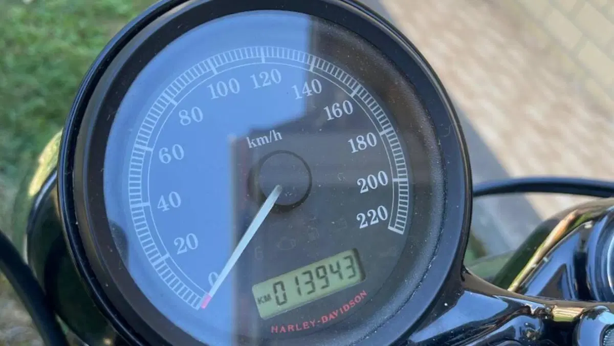 Harley-Davidson 1200 Forty-Eight (2010 - 15)  (5)