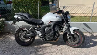 Yamaha FZ6 S2 (2007 - 11) usata