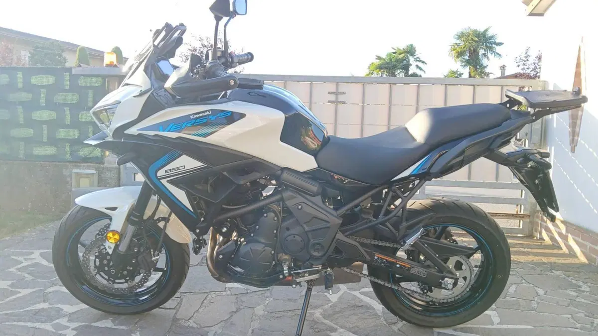 Kawasaki Versys 650 (2025 - 26)  (2)