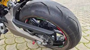 Ducati Monster 821 Stripe ABS (2015 - 17)  (9)