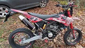 Fantic Motor Motard 125 M Performance 4t (2019)  (4)