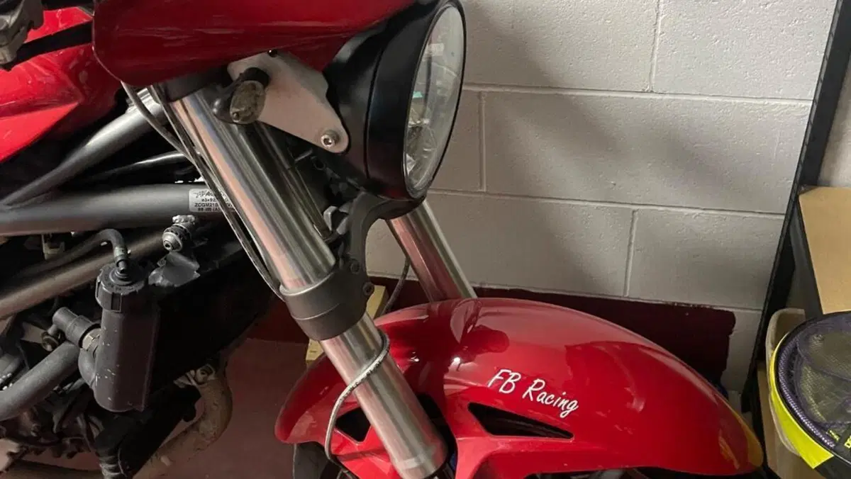 Cagiva Raptor 650 (2005 - 07)  (5)