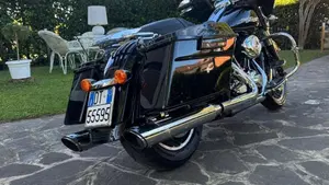 Harley-Davidson 1690 Street Glide (2011 - 13) - FLHX  (4)