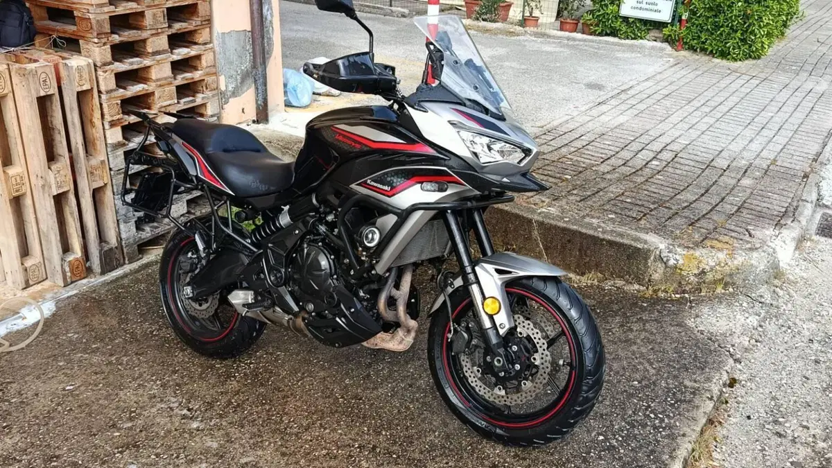 Kawasaki Versys 650 (2021 - 24)  (3)