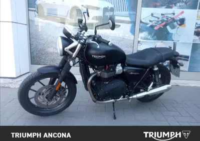 Triumph Street Twin 900 (2017 - 18) - Annuncio 10045594
