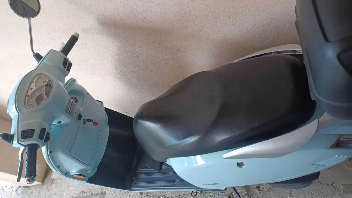 Kymco Like 200i (2009 - 17)  (4)