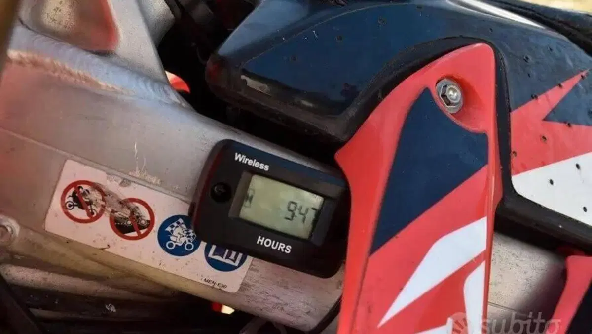 Honda CRF 450R (2014)  (2)