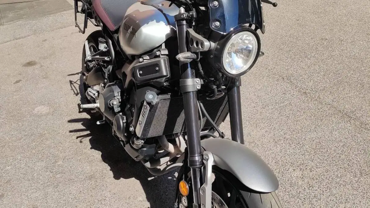 Yamaha XSR 900 ABS (2016 - 20)  (2)