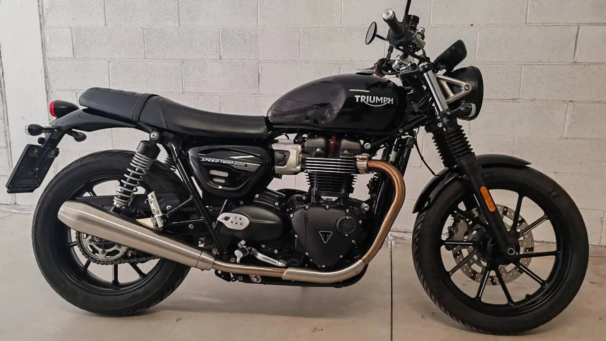Triumph Speed Twin 900 (2023 - 24) 