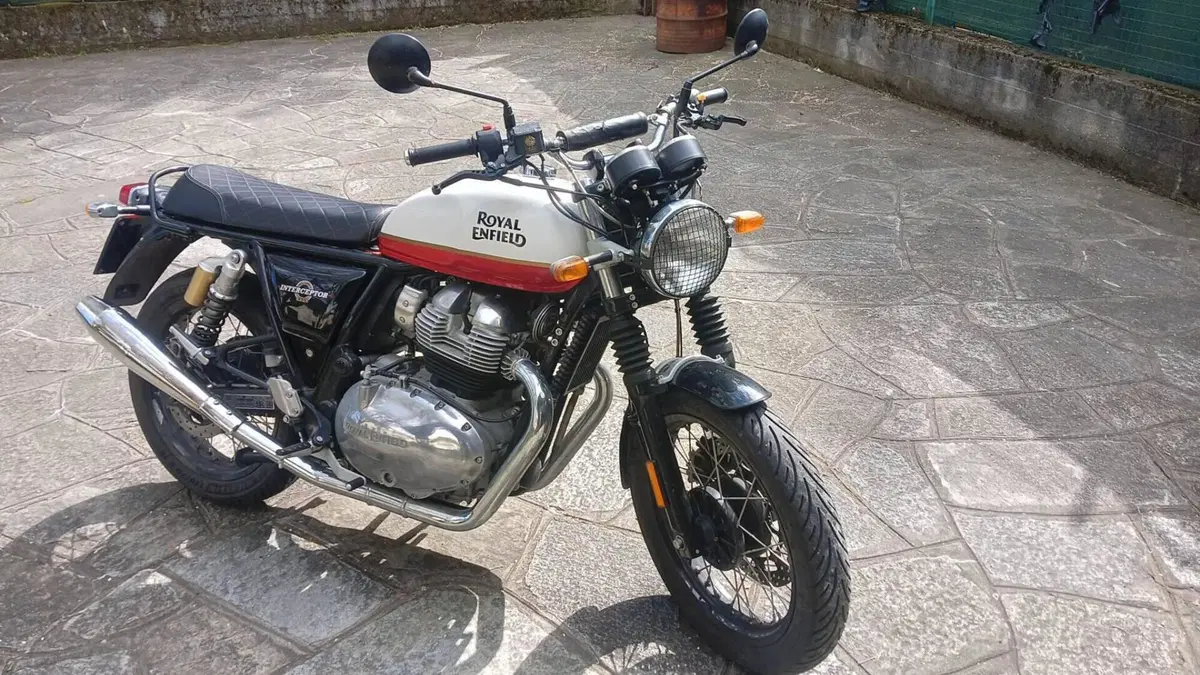 Royal Enfield Interceptor 650 (2019 - 20) 