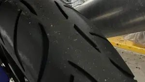 Suzuki GSF 600 Bandit S (2000 - 05)  (4)