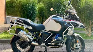 Bmw R 1250 GS Adventure (2021 - 24)  (2)