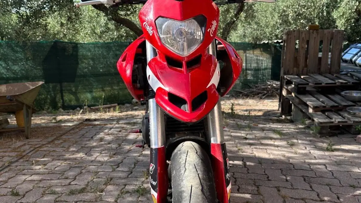 Ducati Hypermotard 796 (2012)  (2)
