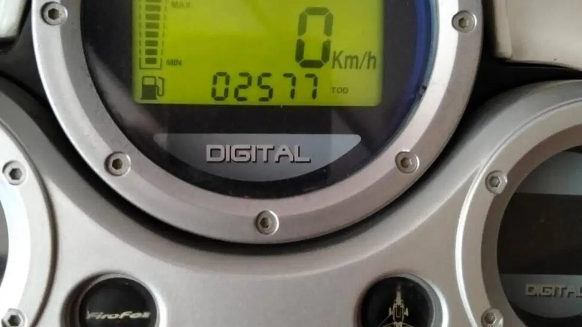 Malaguti F15 Firefox 50 TDS - 2FD Digit Ducati Corse Sbk  (5)