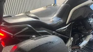 Moto Guzzi V85 TT Guardia d'Onore (2022 - 23)  (9)