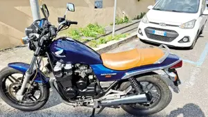 Honda   (2)