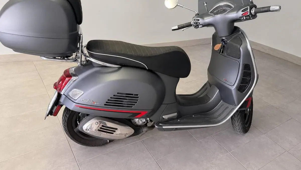Vespa GTS 300 Super Sport Hpe (2019) 