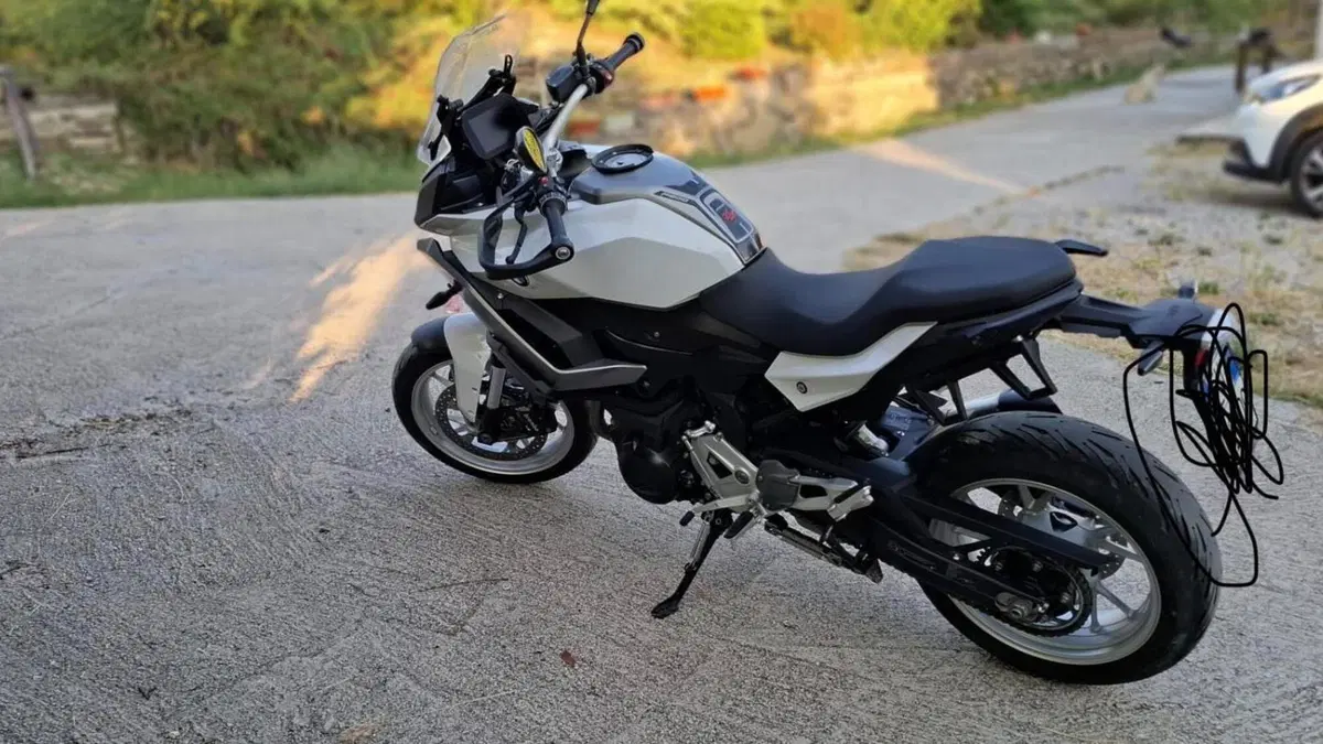Bmw F 900 XR (2020 - 24)  (2)