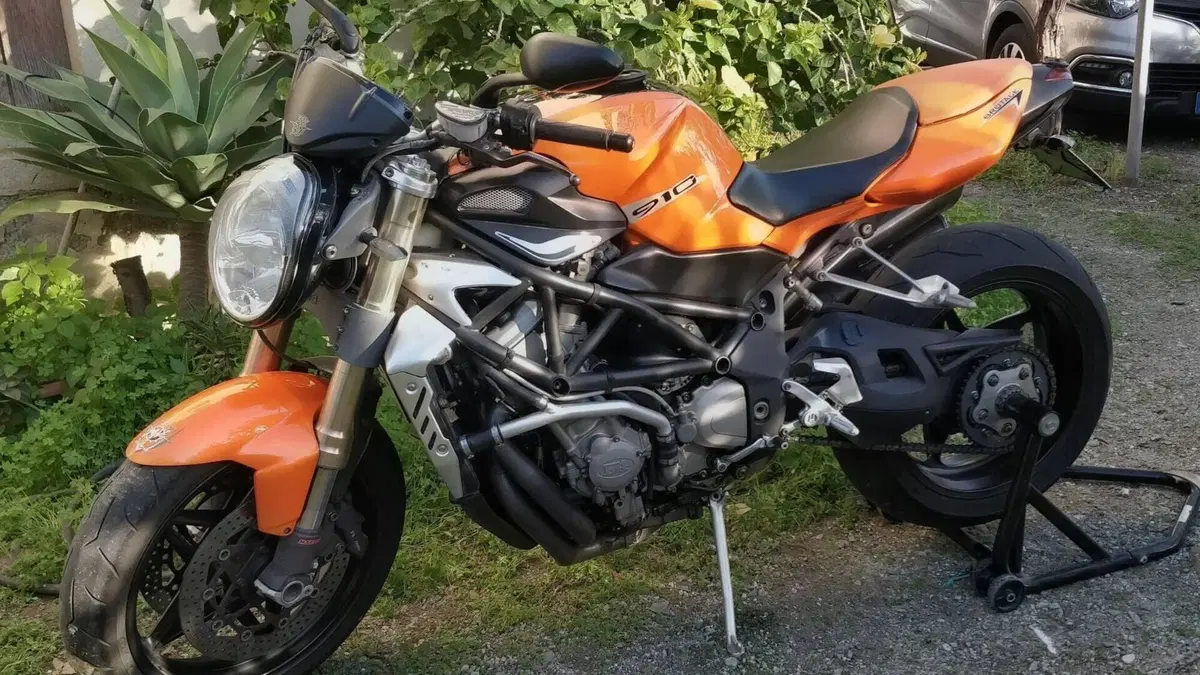 MV Agusta Brutale 910 S (2005 - 11)  (2)