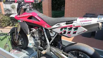 Husqvarna SM 450 R (2007) usata