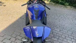 Yamaha YZF R7 (2021 - 25)  (3)