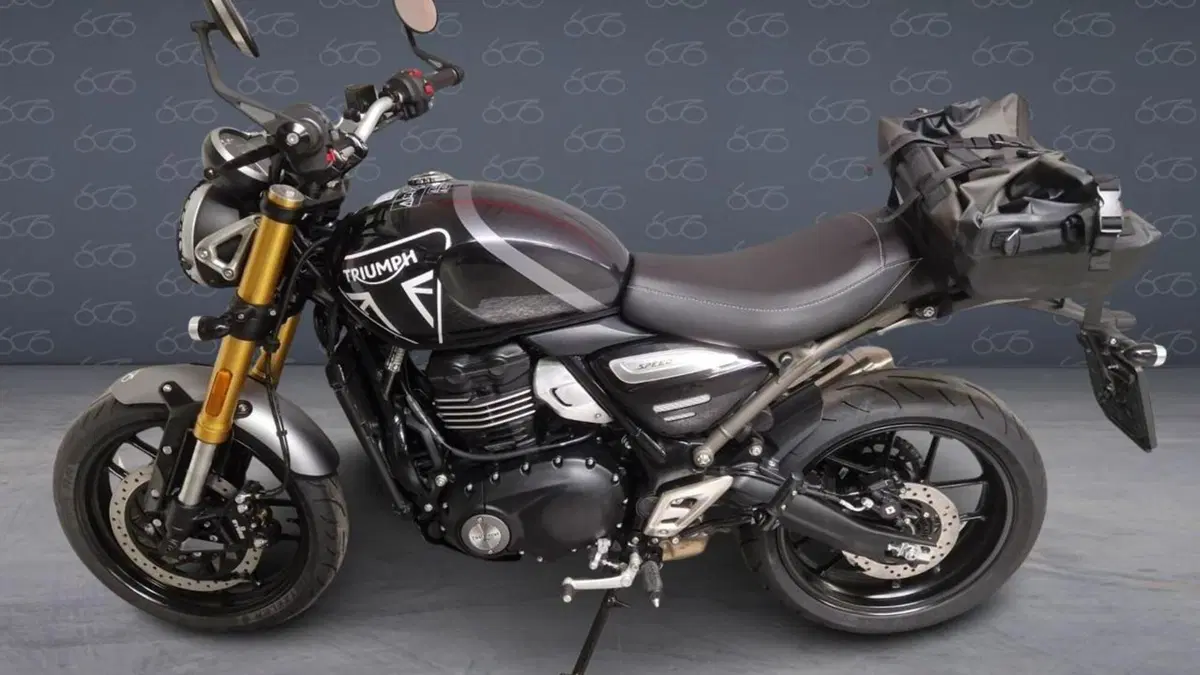 Triumph Speed 400 (2024 - 26)  (6)