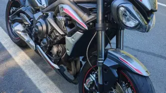 Triumph Street Triple RS (2020 - 22) usata