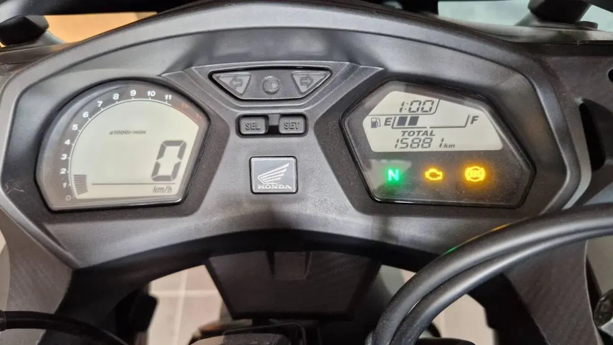 Honda CBR 650 F (2017 - 18)  (7)